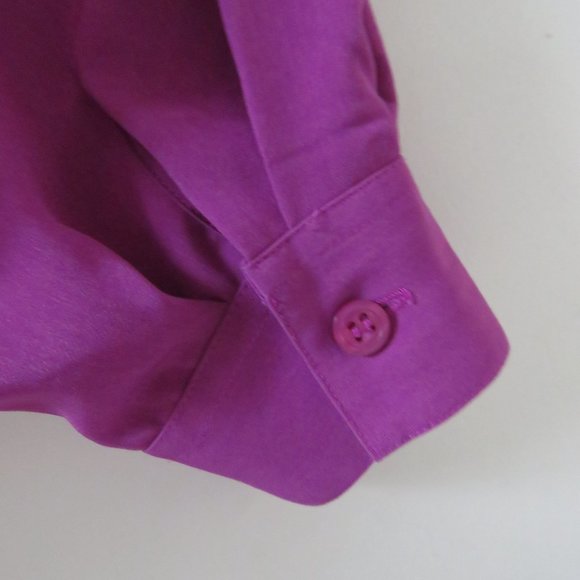 Vintage 1980s Fuschia Blouse With Hidden Buttons And Cinched Waist - Picture 8 of 8